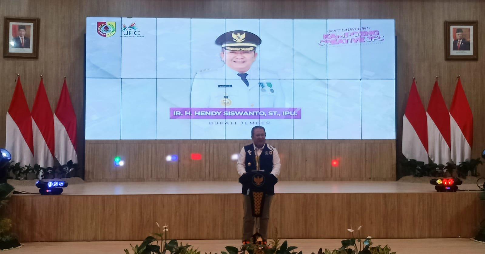 Bupati Jember, Hendy Siswanto, saat memberikan sambutan dalam acara Soft Launching Kampoeng Creative JFC. (Foto: Istimewa - ZONA INDONESIA)