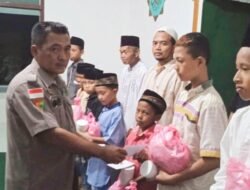Senyum Manis Puluhan Anak Yatim di Jember Dapat Bingkisan dari PT DMJ