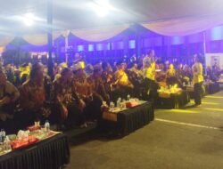 Bupati Jember Senandungkan Lagu Campursari di Alun-alun Kota
