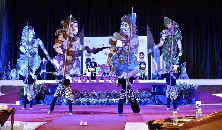 Penampilan IKPM Jember dalam event Cultural Festival di Yogyakarta, Senin (29/5/2023). (Foto: Diskominfo Jember)