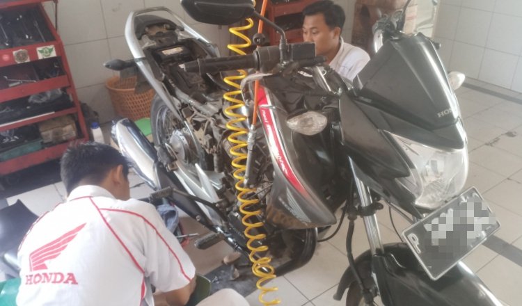 Rahasia Mesin Motor Awet: Panduan Lengkap Perawatan Berkala dan Tips Jitu