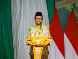 Mahfud MD Bicara Pemimpin ‘Merah Putih’ di Jember, Benarkah Ini Kode Politik?