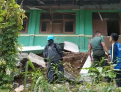 Pondasi Depan Kelas SDN 3 Alas Tengah Situbondo Longsor, Kerugian Ditaksir Ratusan Juta