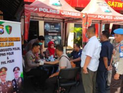 Sidokkes Polres Jember Periksa Gratis Anggotanya