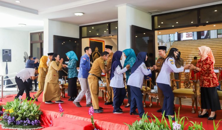 Halalbihalal Pemkab Jember di Aula PB Sudirman. (Foto: Diskominfo Jember)