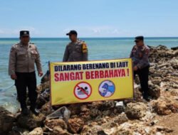 Polres Pamekasan Larang Wisatawan Berenang di Pantai Karang Barat