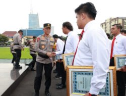 Kapolda Jatim Apresiasi Kinerja 48 Anggota Polri yang Berprestasi