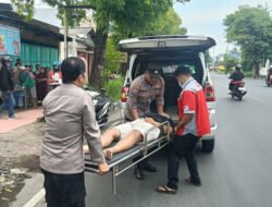 Good Job! Sat Binmas Mojokerto Gercep Bantu Korban Laka Lantas