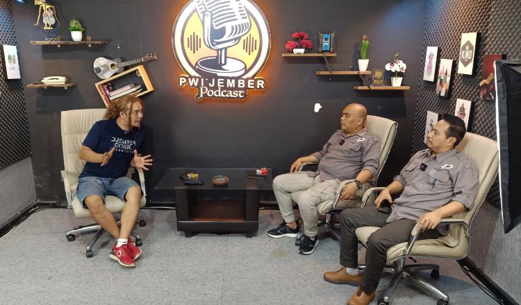 Podcast PWI Jember. (Foto: Istimewa)