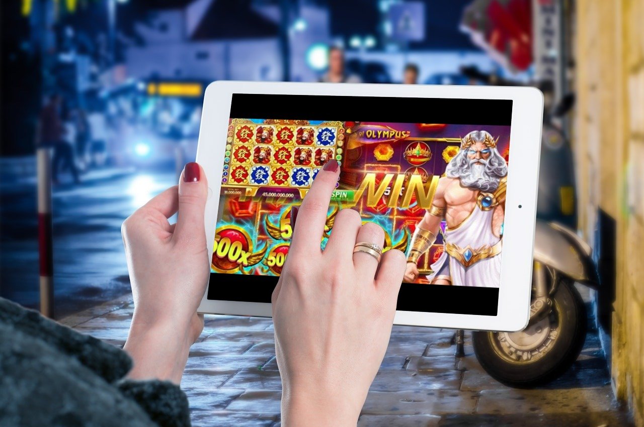 PEMERINTAH HARUS SATSET