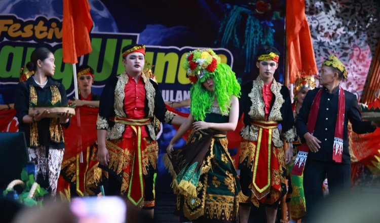 Festival Padhang Ulan, Sabtu (26/5/2024). (Foto: Humas Pemkab Banyuwangi)