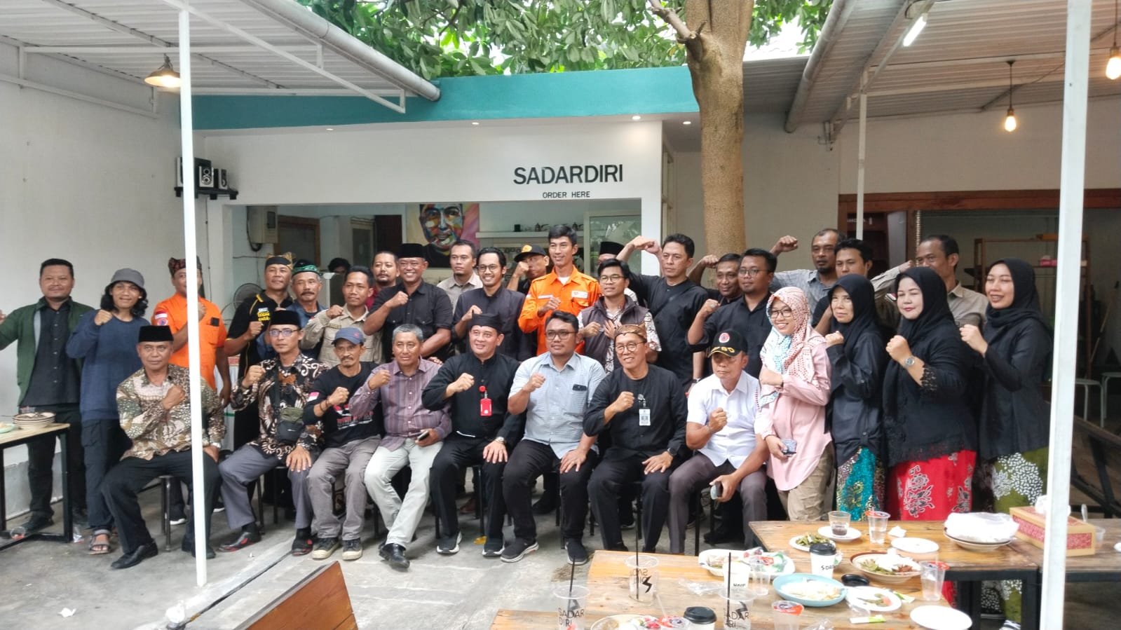 Halal bihalal forum pengurangan risiko bencana (FPRB) Banyuwangi. (Foto: Asep Ripkiyanto)
