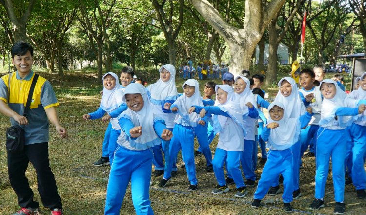 Outbound seru SD Insan Terpadu Probolinggo. (Foto: Abdus Syakur)