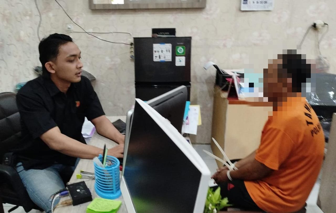 HI saat dimintai keterangan oleh tim penyidik Polres Jember. (Foto: Istimewa)