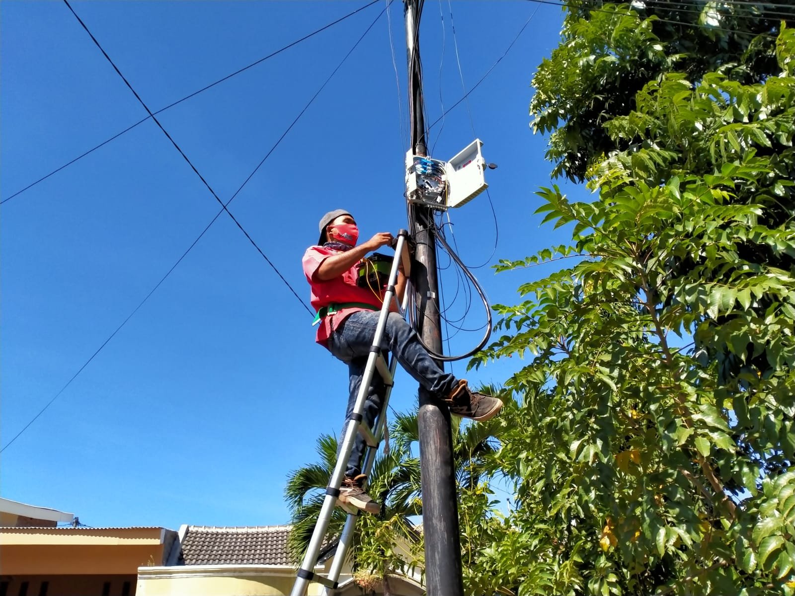 Rudi Ariyanto saat masih bekerja di PT CEM. (Foto: Istimewa)