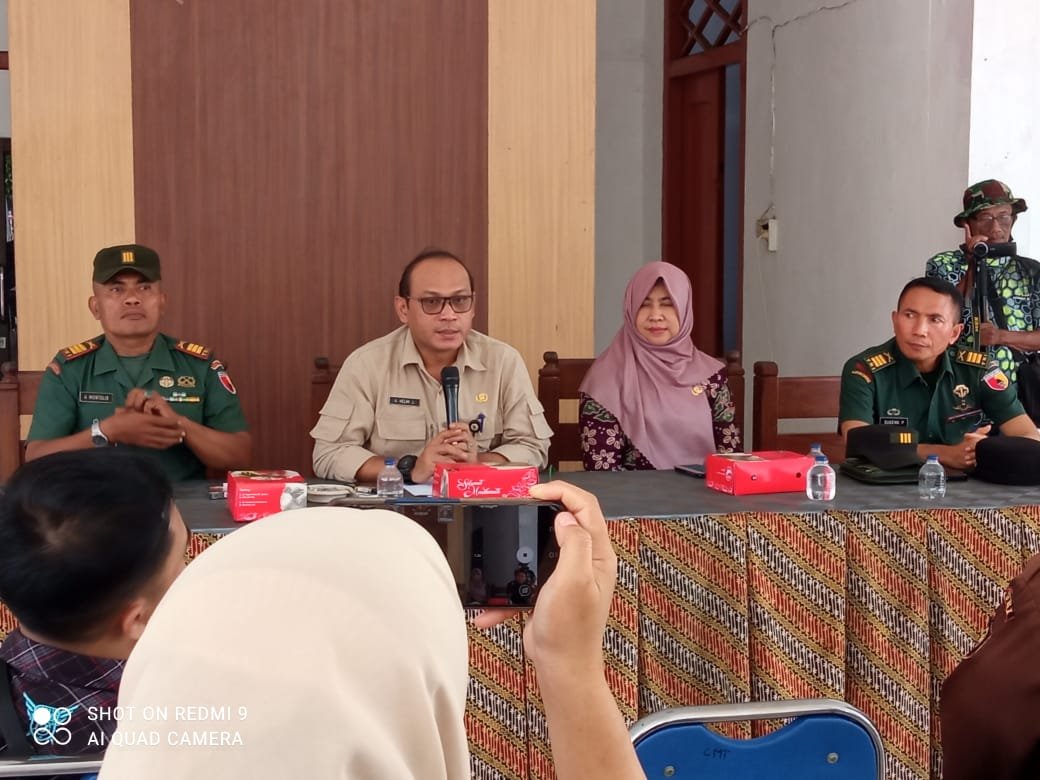 Konferensi pers di Kantor Kecamatan Tanggul, Kamis (20/6/2024). (Foto: Teamwork)