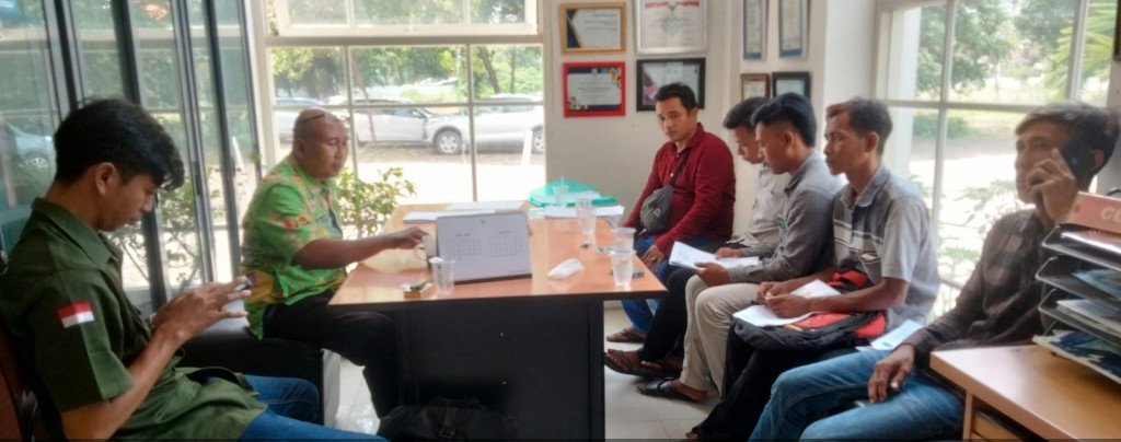 Masyarakat di Kabupaten Pasuruan mengajukan rekom PMI. (Foto: Istimewa)