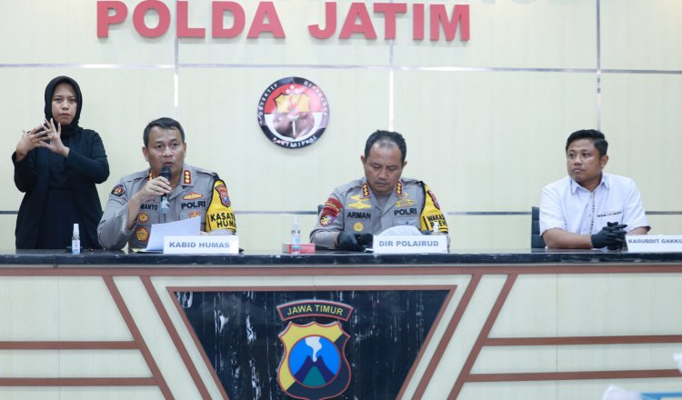 Konferensi pers ungkap kasus pembuatan bom ikan. (Foto: Istimewa)