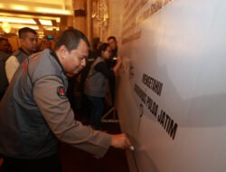 Netizen dan Bidhumas Polda Jatim Bersatu Deklarasikan Pilkada Aman dan Damai