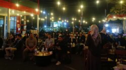 Kegiatan Ngulik di halaman Kantor OJK Jember. (Foto: Teamwork)