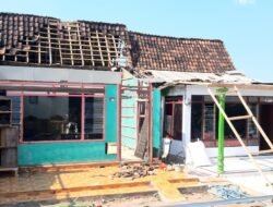 Puting Beliung Terjang Situbondo:5 Rumah Rusak, Kerugian Tembus Rp46 Juta