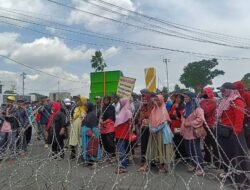 Buruh PDP Kahyangan Jember Demo: Minta Ganti Direksi dan Naikkan Honor