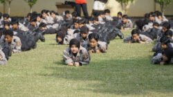Fatia Nur Azzahra saat menjalani latihan militer. (Foto: Istimewa)