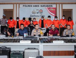 Polrestabes Surabaya Bongkar Sindikat Penipuan Online Internasional, 10 Tersangka Diamankan