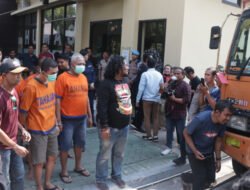 Empat Pencuri Truk Trailer di Surabaya Diringkus Polisi