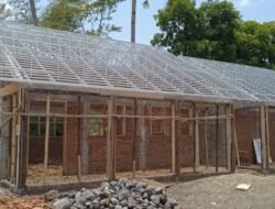 Pembangunan Lab Komputer di SDN Sumber Ketempah 01 Senilai Rp240 Juta Diagendakan Selesai 16 November 2024