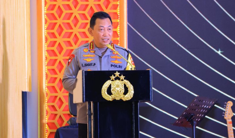 Jendeal Listyo Sigit menyampaikan arahannya kepada jajarannya, Sabtu (5/10/2024). (Foto: Istimewa)