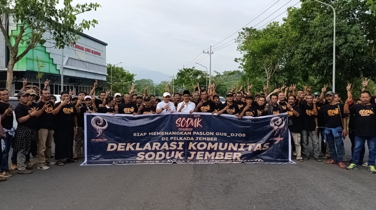Komunitas Soduk deklarasi dukungan untuk Paslon Fawait-Djoko, Senin (4/11/2024). (Foto: Zainul Hasan)