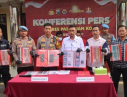 Tertangkap Polisi, 2 Tersangka Judi Online di Pasuruan Terancam 10 Tahun Penjara