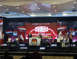 Debat Publik Kedua Pilkada Jember: Gus Fawait Soroti Minimnya Layanan Publik, Hendy Pamer Prestasi