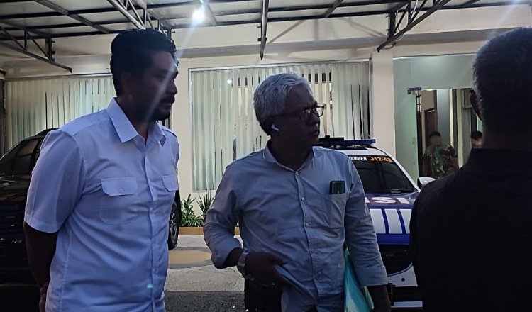 TSA saat dwawancarai media terkait kasus dugaan pemalsuan tanda tangan, Senin (25/11/2024). (Foto: Istimewa)