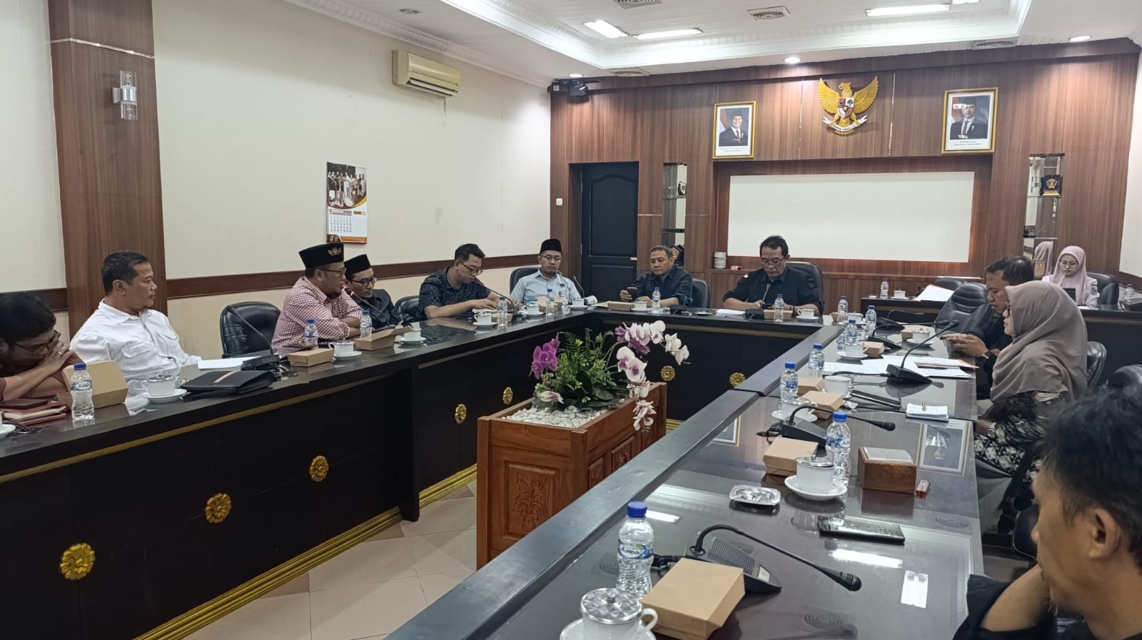 Pansus Pilkada DPRD Jember rapat bersama KPU, Rabu (6/11/2024). (Foto: Zainul Hasan)