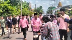 Gus Fawait dan Djoko Susanto berjalan menuju TPS, 27 November 2024. (Foto: Istimewa)