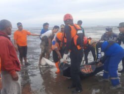 Hilang Saat Mencari Ikan, Pria Asal Semberkolak Situbondo Ditemukan Tewas di Pantai Paras