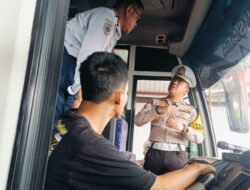 Cegah Kecelakaan, Polres Probolinggo dan Dishub Gelar Ramp Check Bus Pariwisata