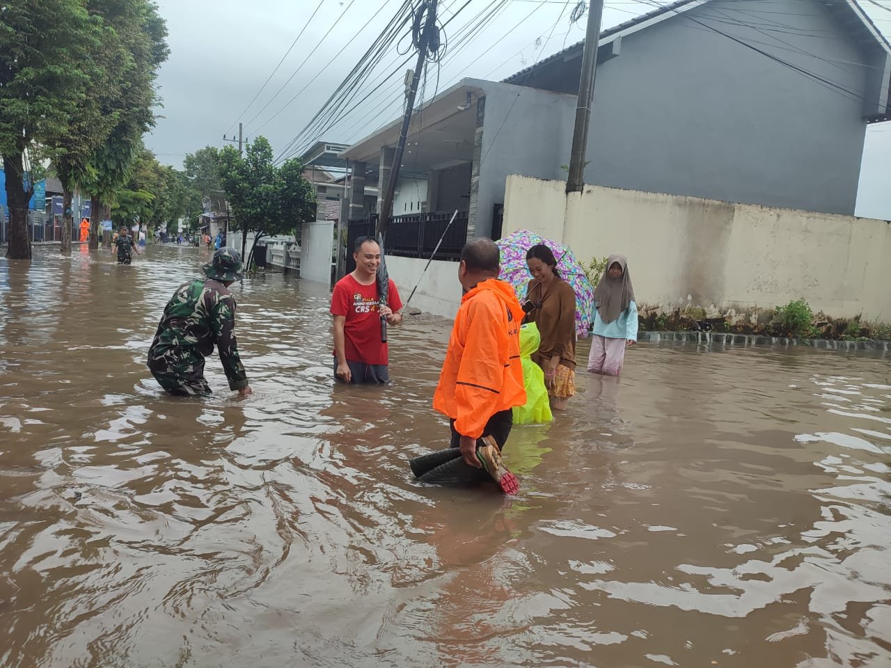 Kabupaten Jember dilanda banjir, Minggu (19/1/2025). (Foto: BPBD Jember)