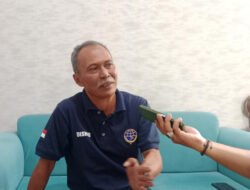Banyak Kendaraan Parkir di Bahu Jalan Depan RS Elisabeth, Dishub Situbondo Bakal Terjunkan Petugas