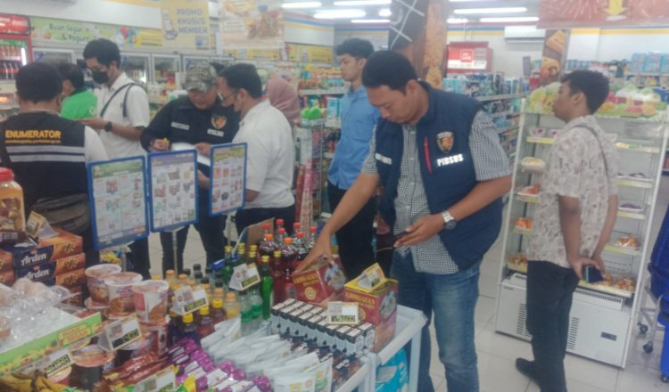 Satgas Pangan Polres Tanjung Perak menyidak pasar. (Foto: Istimewa)