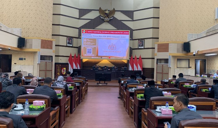 Rapat Paripurna (Internal) DPRD Jember: Pembentukan Pansus Non-ASN. (Foto: Istimewa)