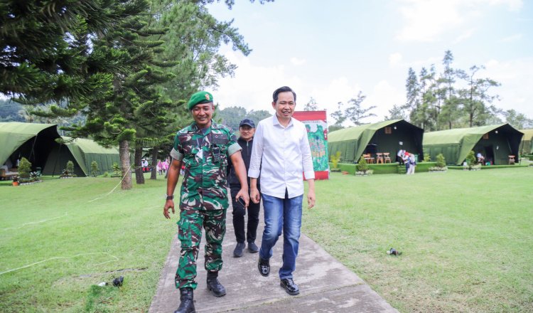 Gus Fawait mengikuti retret di Magelang, Jumat (28/2/2025). Foto: Diskominfo Jember)