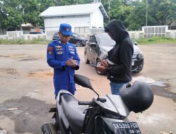 Antisipasi Penyelundupan Kendaraan Bermotor, Petugas Gabungan Perketat Pemeriksaan di Pelabuhan Jangkar Situbondo