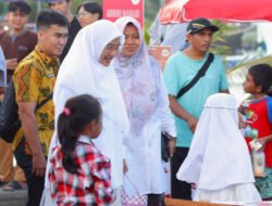 Bupati Banyuwangi Ajak Warga Kurangi Penggunaan Kantong Plastik Saat Belanja