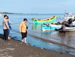 Perahu Terbalik, Nelayan Asal Sumenep Hilang di Perairan Jangkar Situbondo