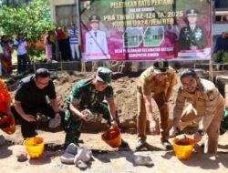 Peletakan Batu Pertama di Desa Plalangan Tandai Dimulainya Pra TMMD Ke-124 di Jember