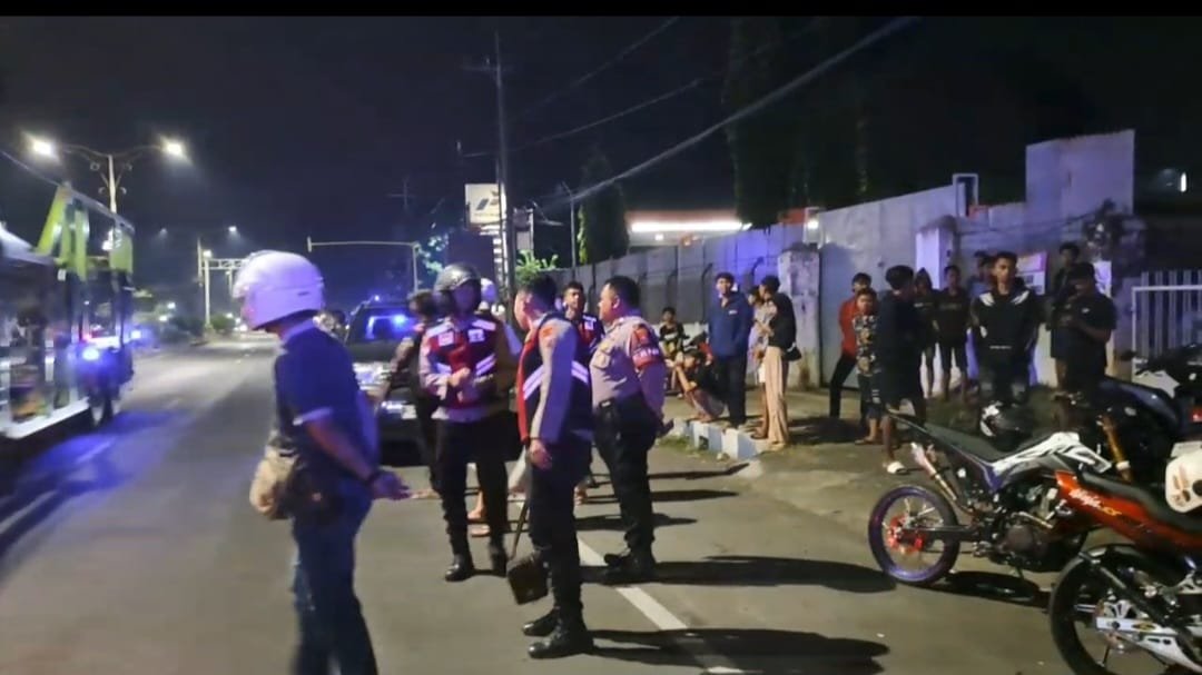 Polisi mengamankan balap liar, Sabtu (3/5/2025): Sita belasan motor. (Foto: Humas Polres Situbondo)