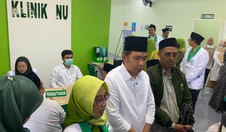Gus Fawait meninjau Faskes Klinik NU Jember, Kamis (5/6/2025). (Foto: Istimewa)